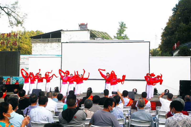 ···.png ···.png